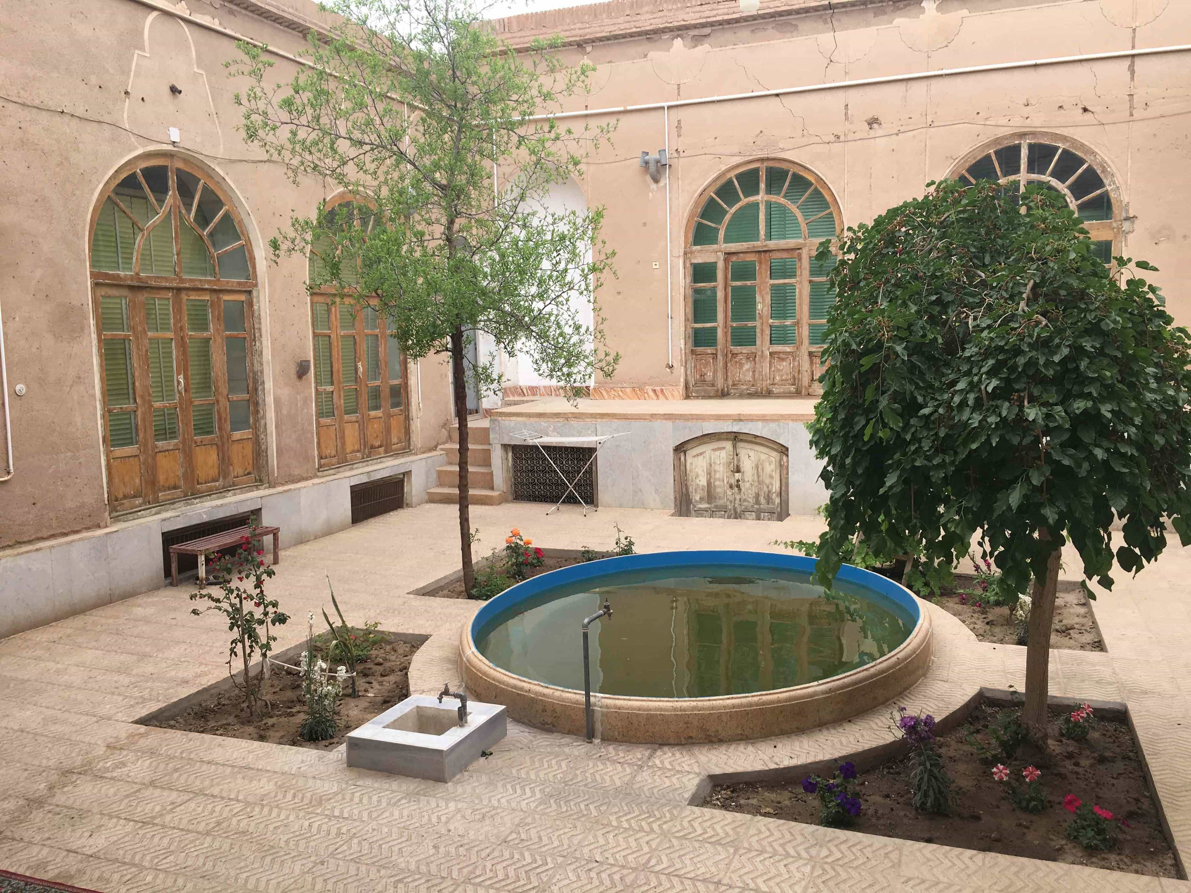 اجاره سوئیت تمیز درقیام یزد