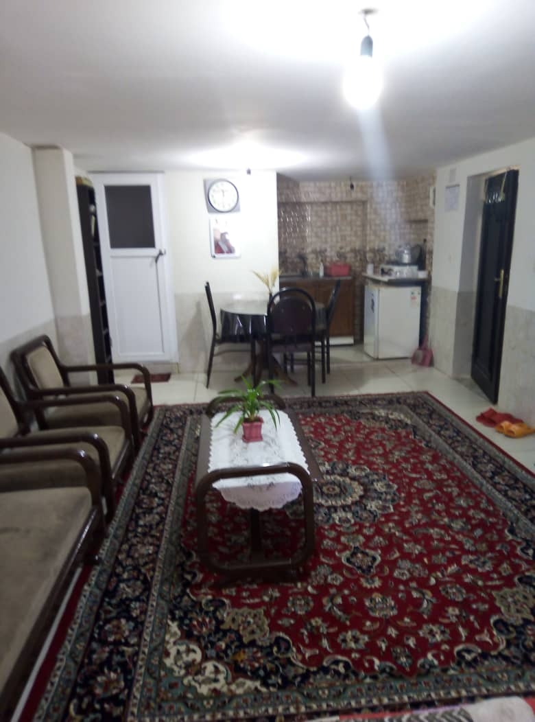 اجاره سوئیت مبله روزانه در شهدای محراب یزد