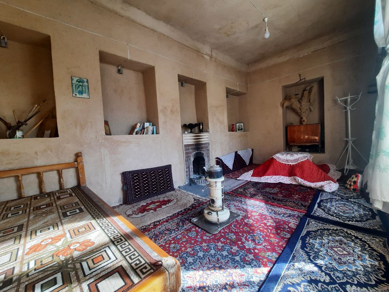 اجاره خانه تاریخی در باقرباد - اتاق پنج دری