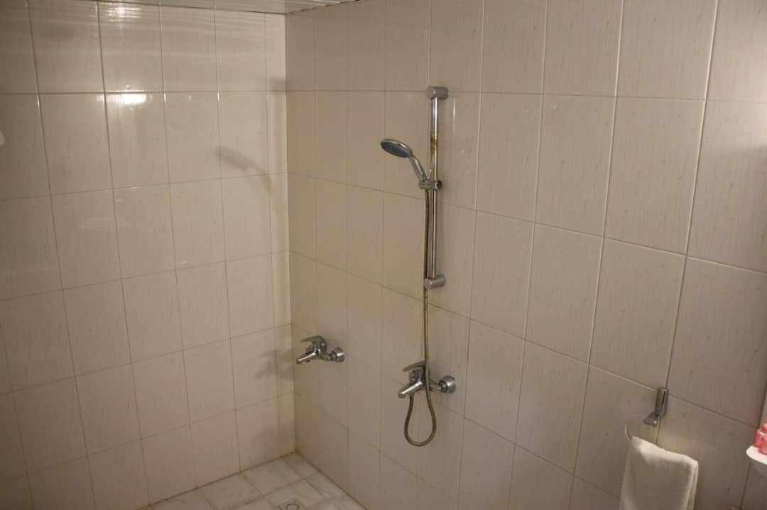 اجاره هتل آپارتمان شیک و تمیز در مشهد