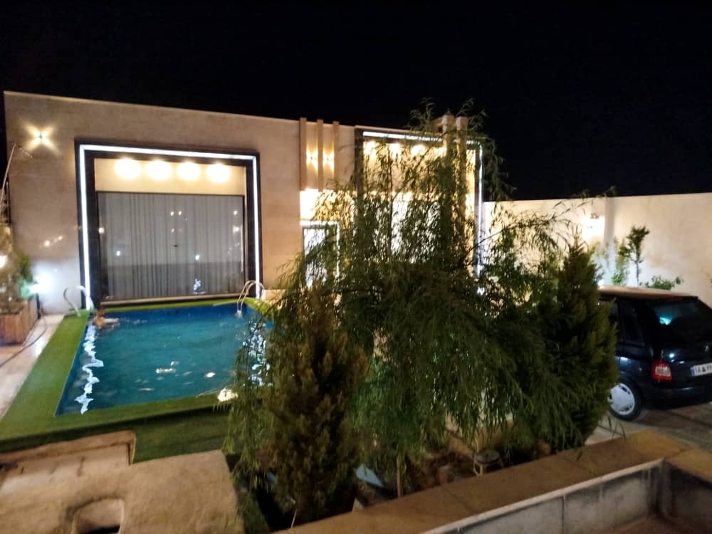 اجاره ویلا با استخر روباز آبگرم در چهارباغ کردان - البرز