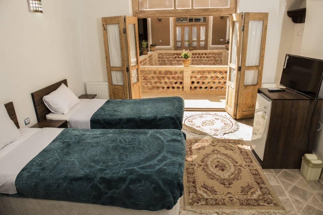 اجاره هتل آپارتمان سنتی در یزد