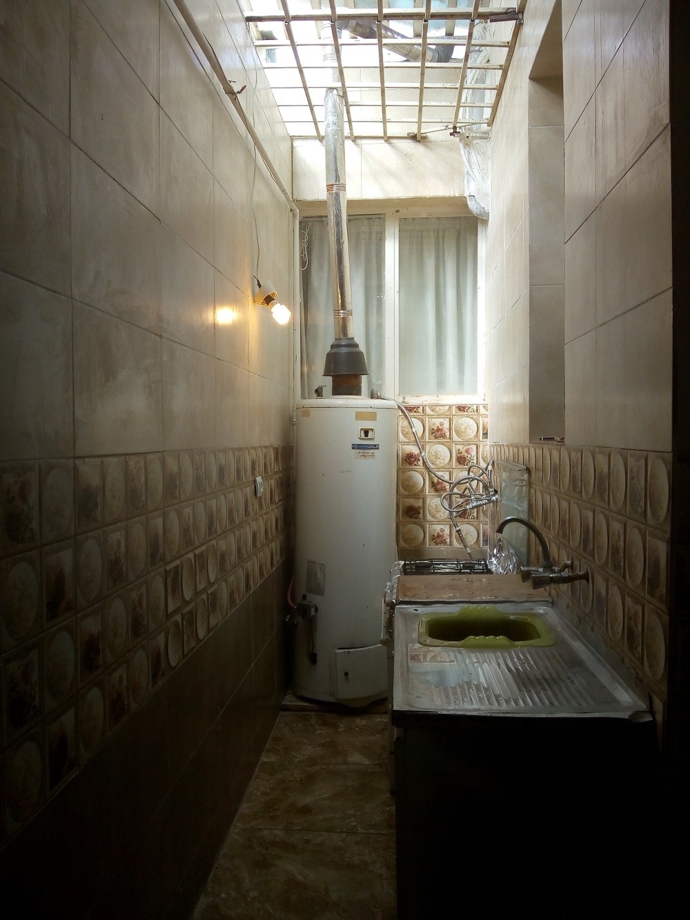 اجاره هاستل در شهرک گلستان شیراز