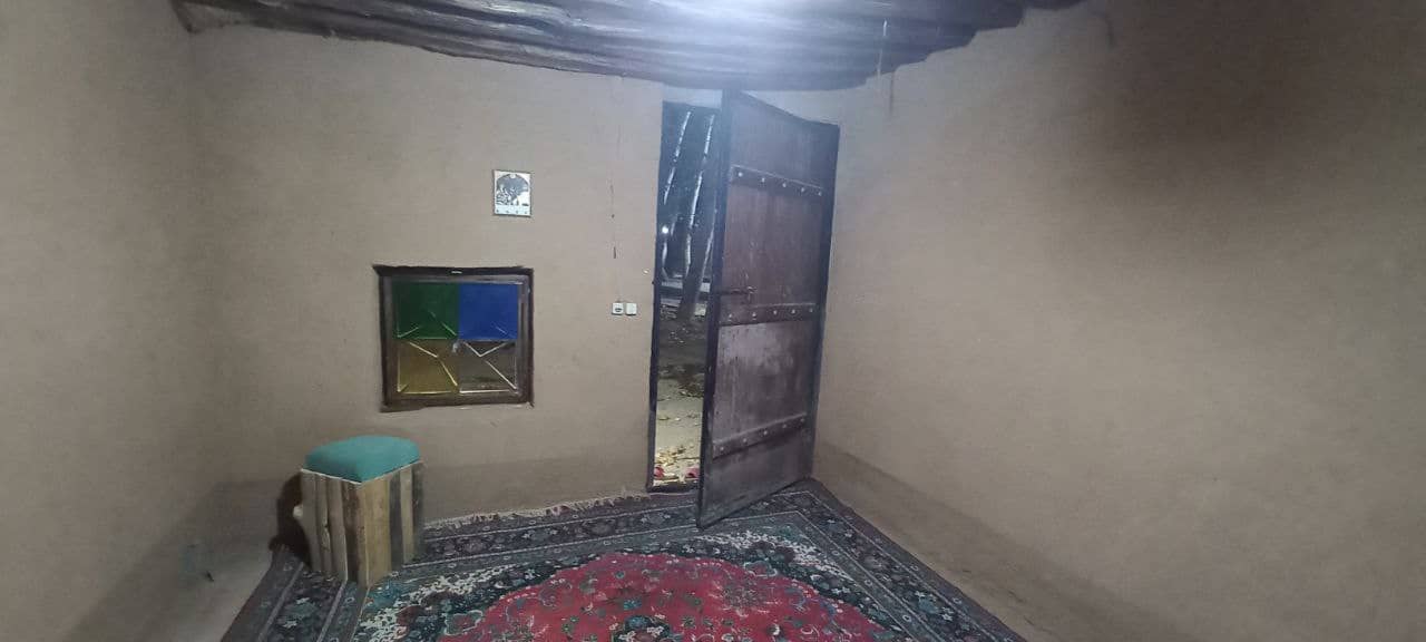 رزرو کلبه کاهگلی سنتی در پسکوهک شیراز