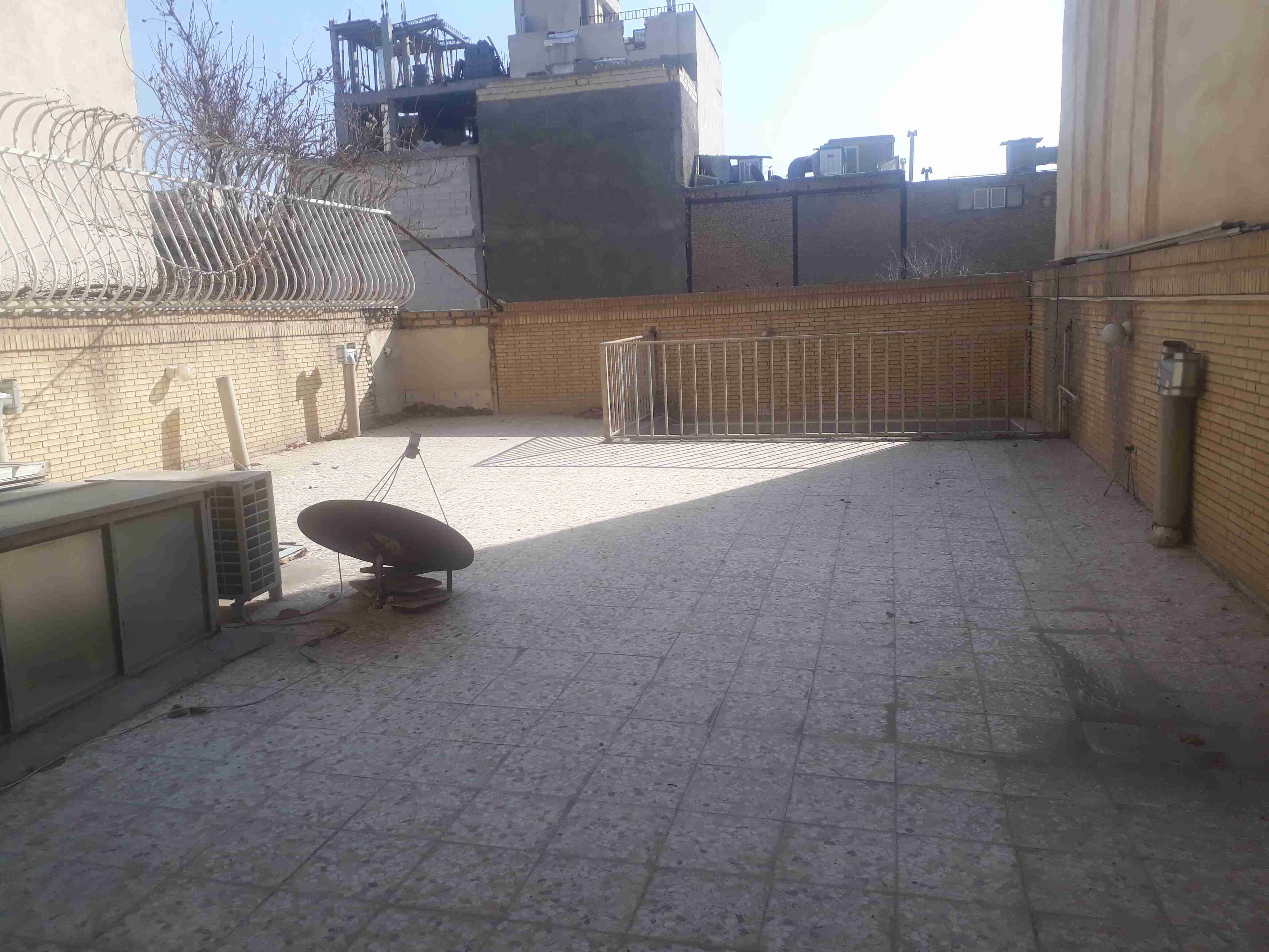 اجاره منزل دو خوابه زیبا در حکیم نظامی-اصفهان