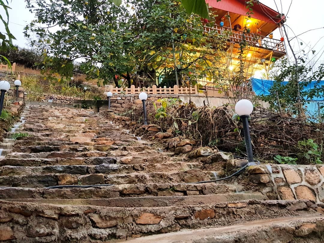 اجاره خانه روستایی کوهستانی در کوه کمر گلستان -18 متری طبقه اول