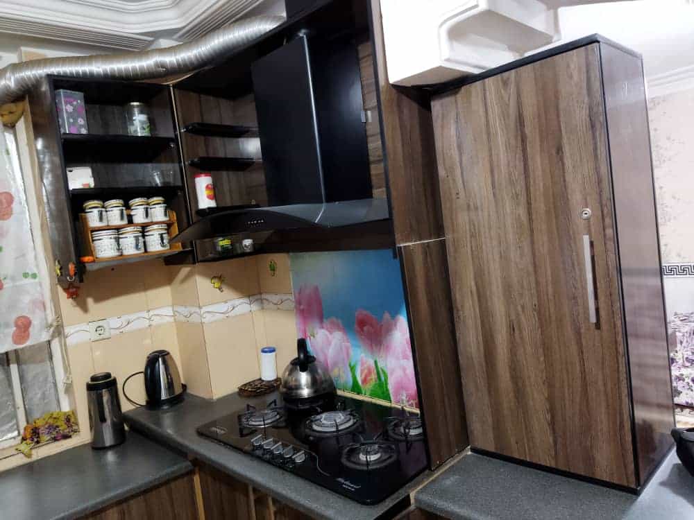 اجاره  منزل مبله دوخوابه طبقه اول -در طالقانی بوشهر