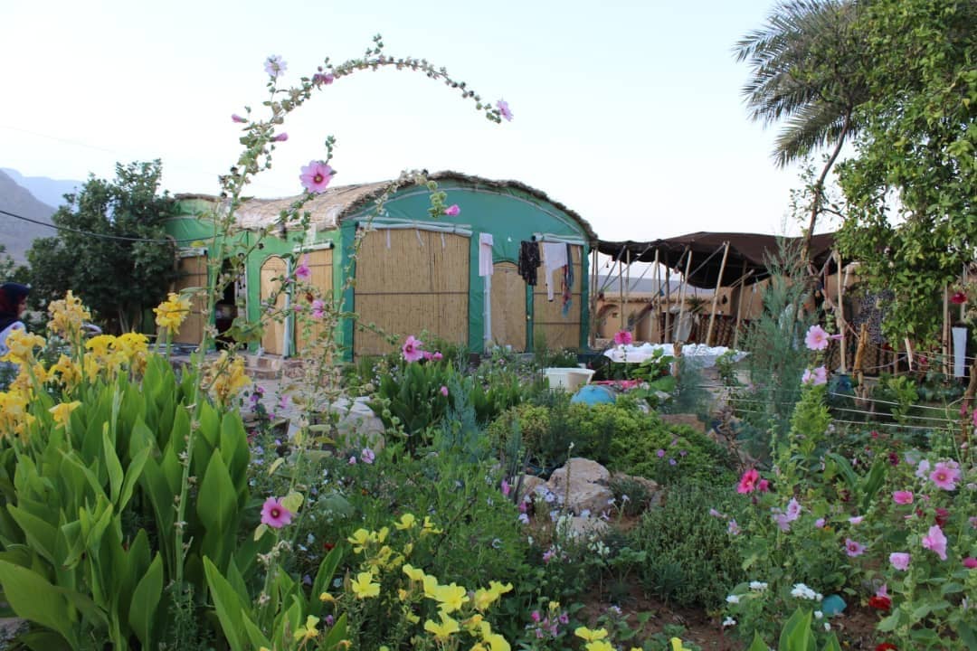 اجاره اتاق سنتی در استهبان درب قلعه _ نی زار