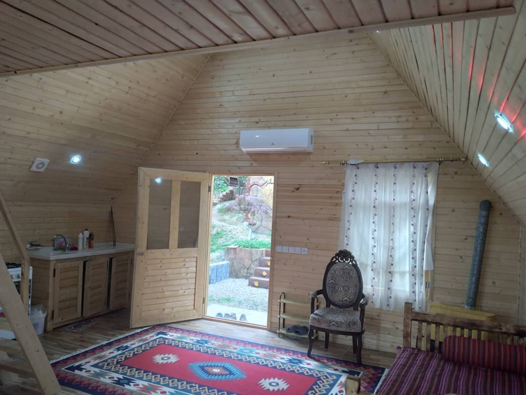 اجاره کلبه چوبی جنگلی در روستای بازنشین رودسر