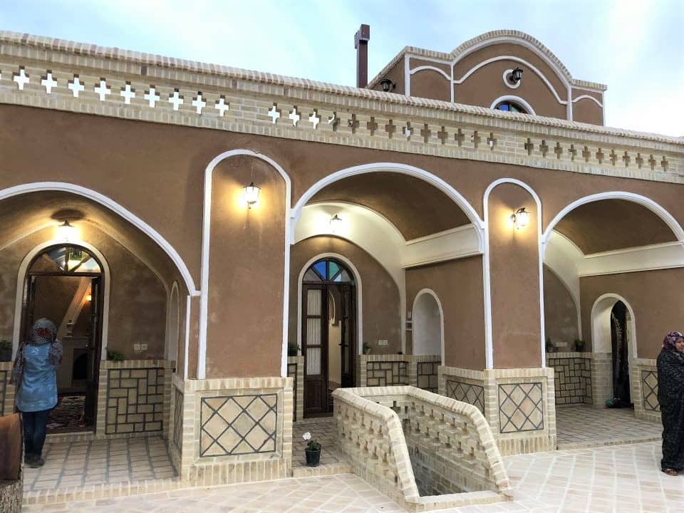 اجاره اتاق سنتی در دِه آباد بادرود - بیخه