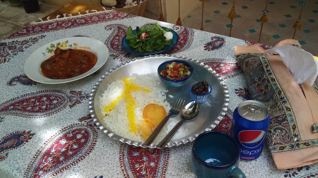 اجاره اتاق بومگردی سنتی دو تخته مستردار در شیراز - زربانو