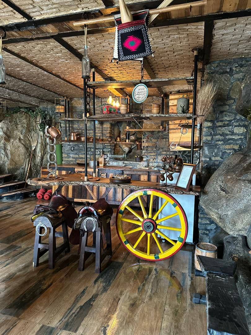 اجاره عمارت سنگی در گنج نامه همدان - کد 1 شاهنشین