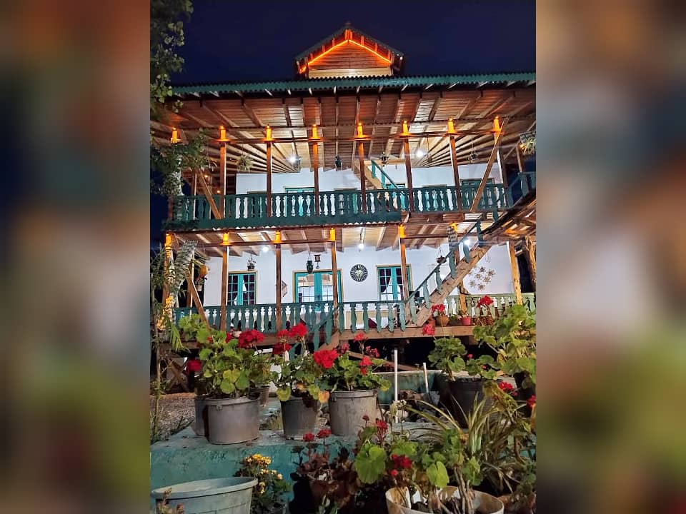 اجاره بومگردی سنتی در سراوان رشت