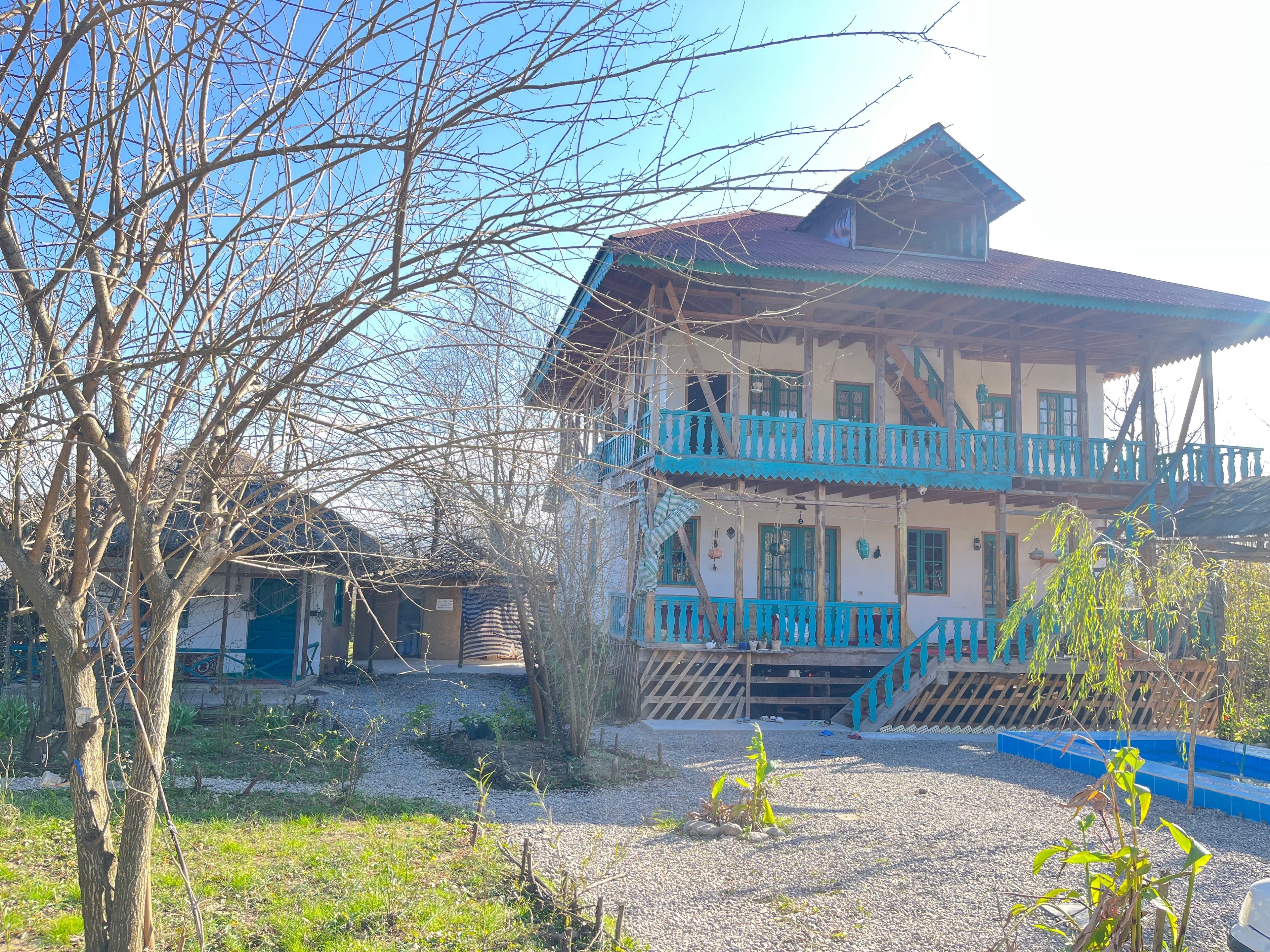 اجاره خانه سنتی در سراوان رشت