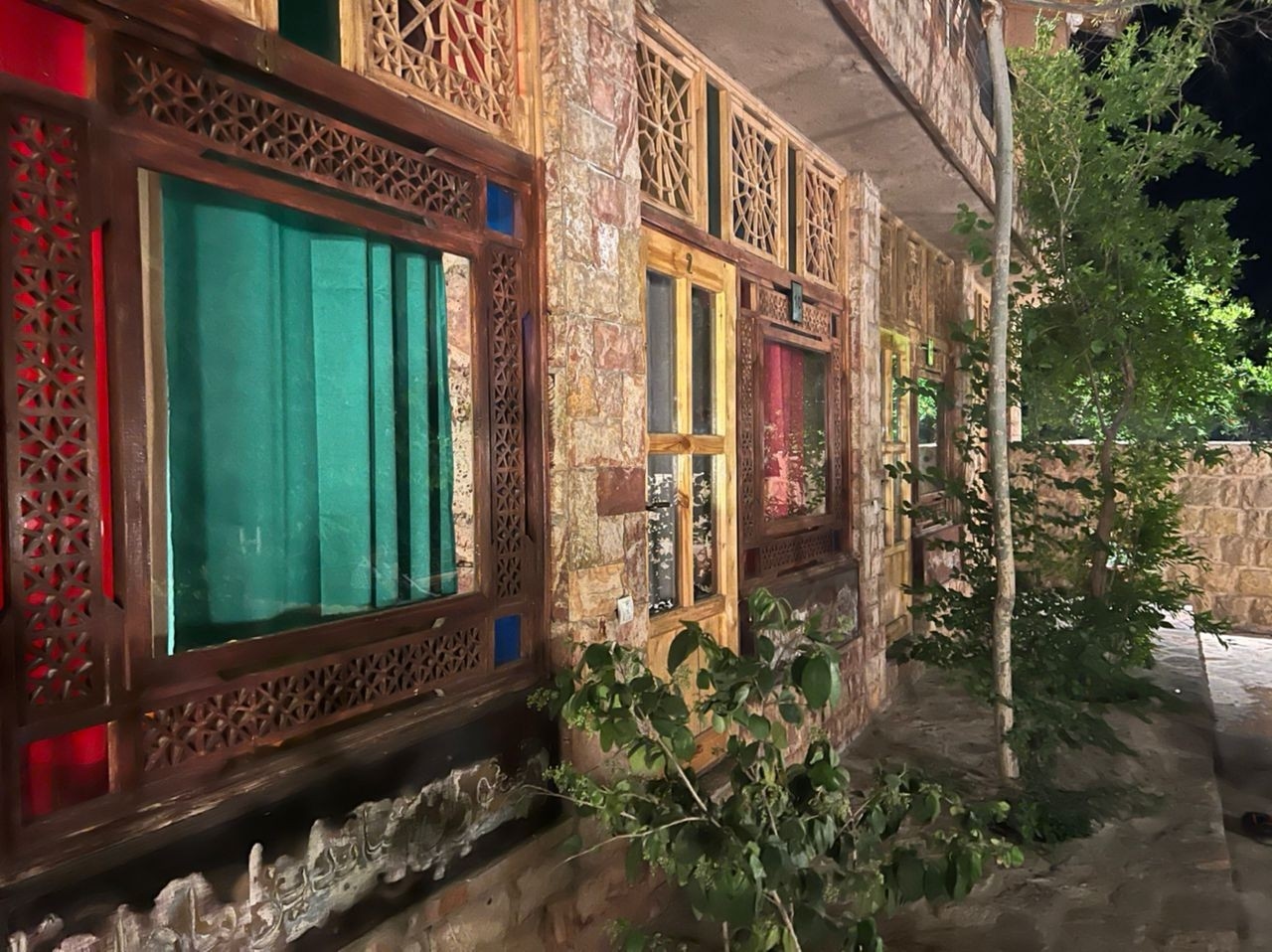 اجاره اتاق  در بافت قدیم قلات شیراز-دوتخته