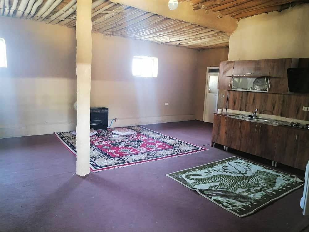 اجاره اقامتگاه بومگردی در سربست سپیدان - 75 متری یک خوابه همکف