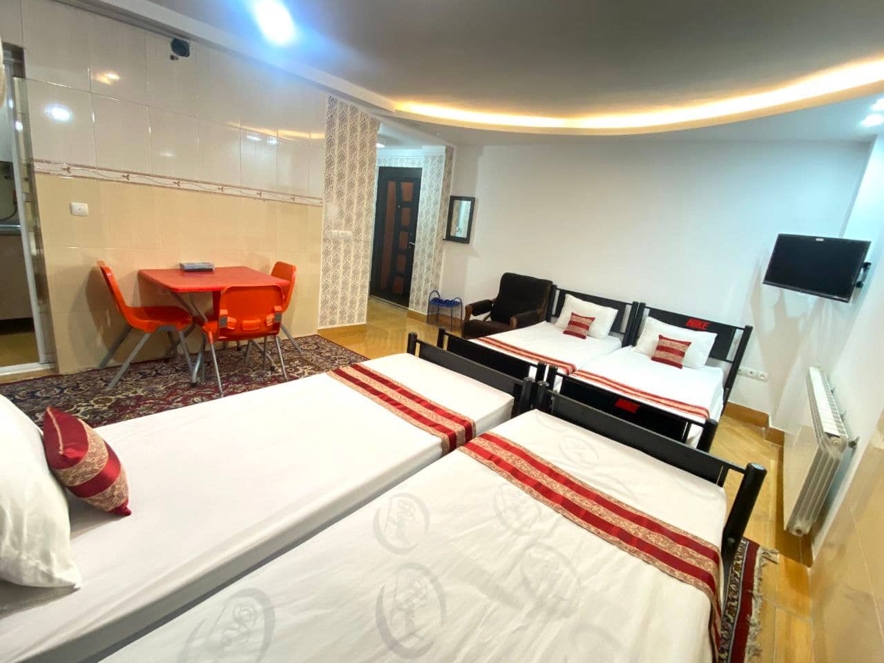 اجاره هتل آپارتمان چهار تخته در بندرگز - 202