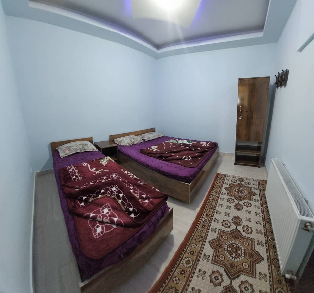 اجاره هتل آپارتمان تکخواب در سرعین-سه تخته