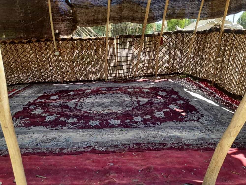 اجاره چادر عشایری بزرگ در شش پیر سپیدان - کوچک