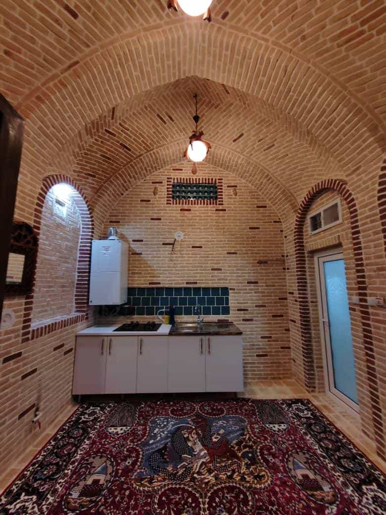 اجاره اتاق سنتی کویری در محله ی کاغذی ابوزيدآباد - کویر