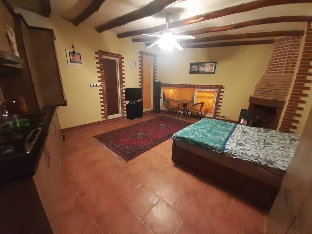 اجاره سوئیت ویلایی در زرین دشت فیروزکوه