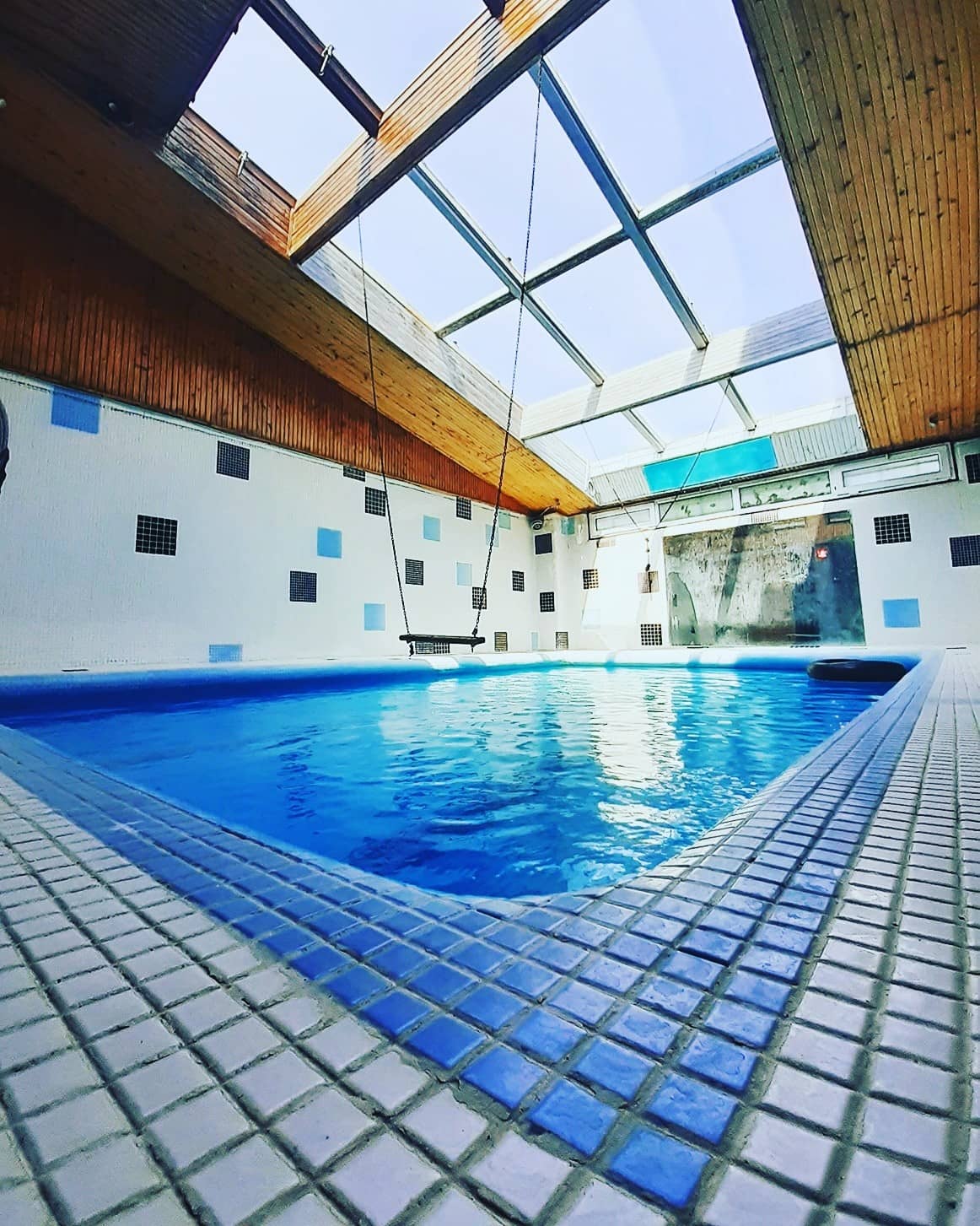 اجاره ویلا ساحلی با استخر سرپوشیده درویش آباد سرخرود