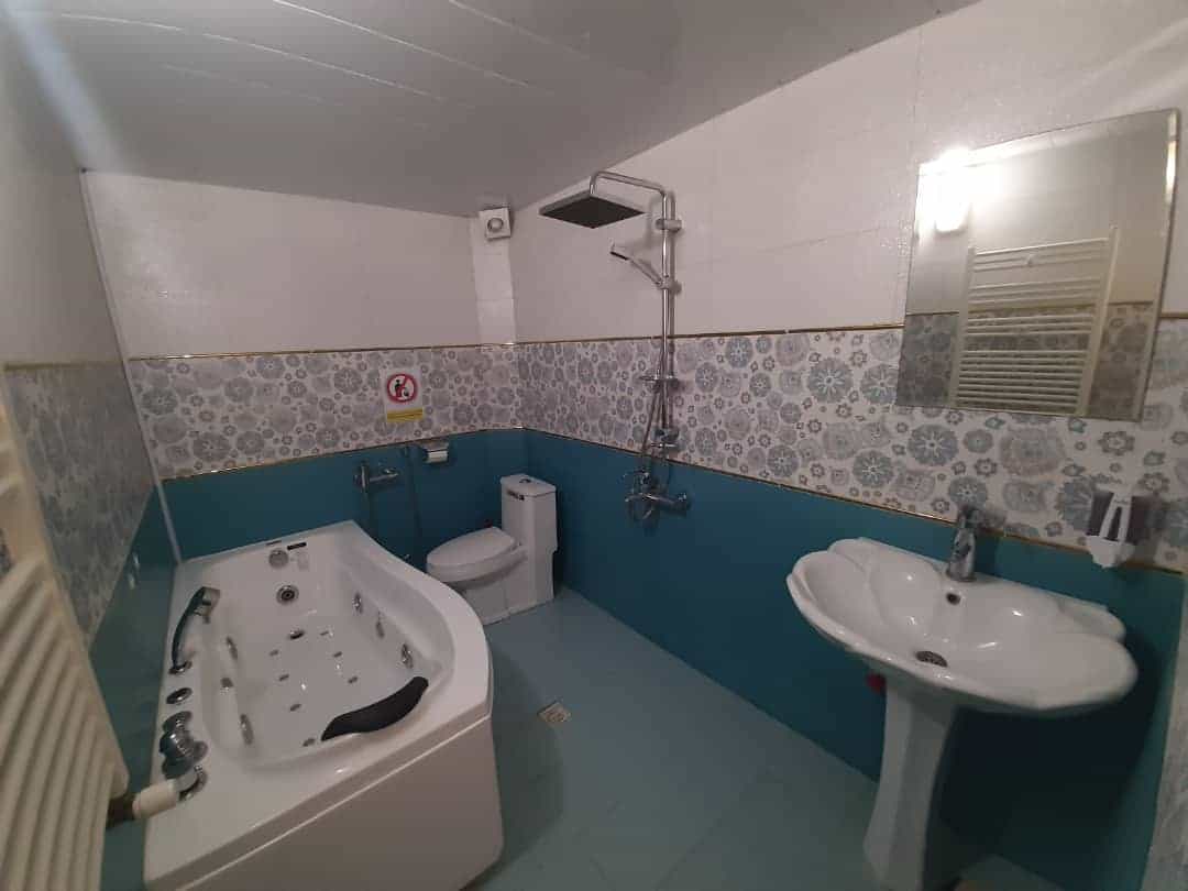 اجاره اقامتگاه بوم گردی سنتی در مهریز مزویرآباد | واحدvip چهارتخته