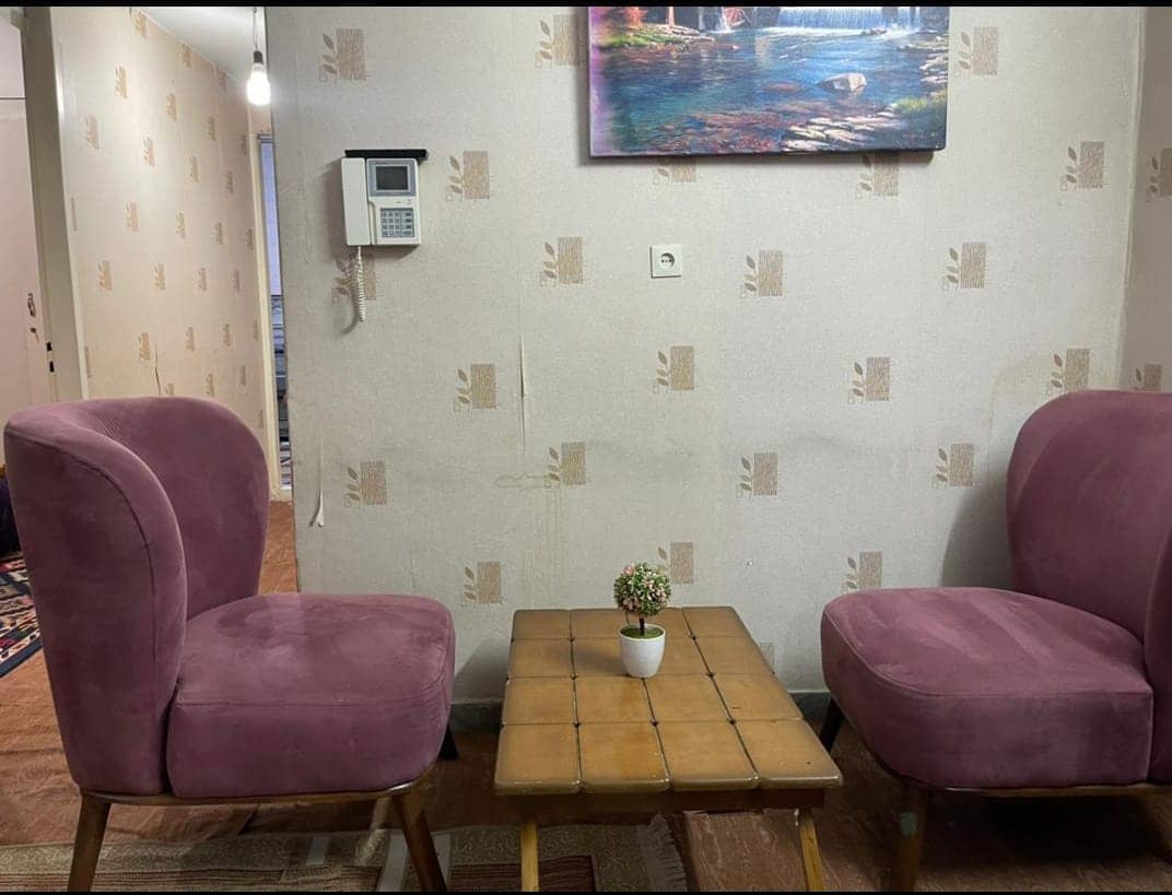 اجاره آپارتمان مبله دو خوابه در میدان امامت شرق تهران -طبقه چهارم