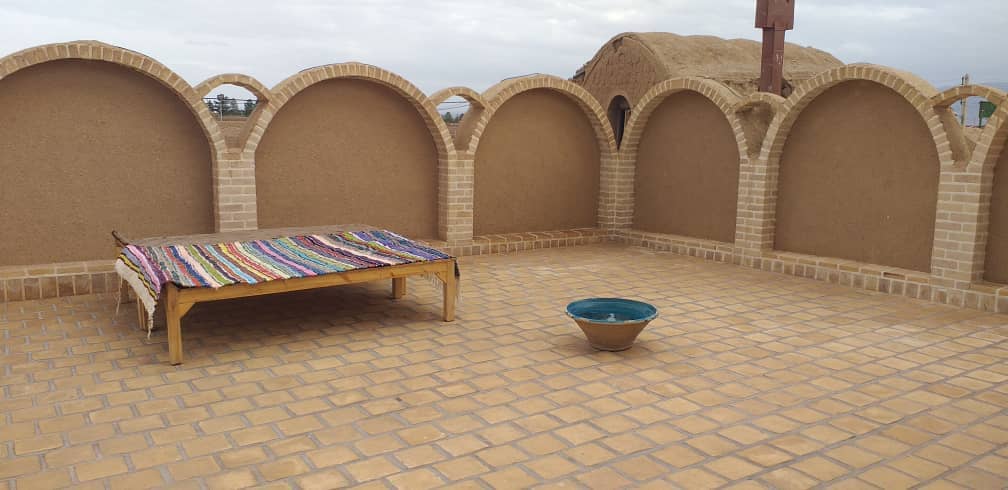 رزرو اقامتگاه بومگردی در دِه آباد بادرود - شاهنشین