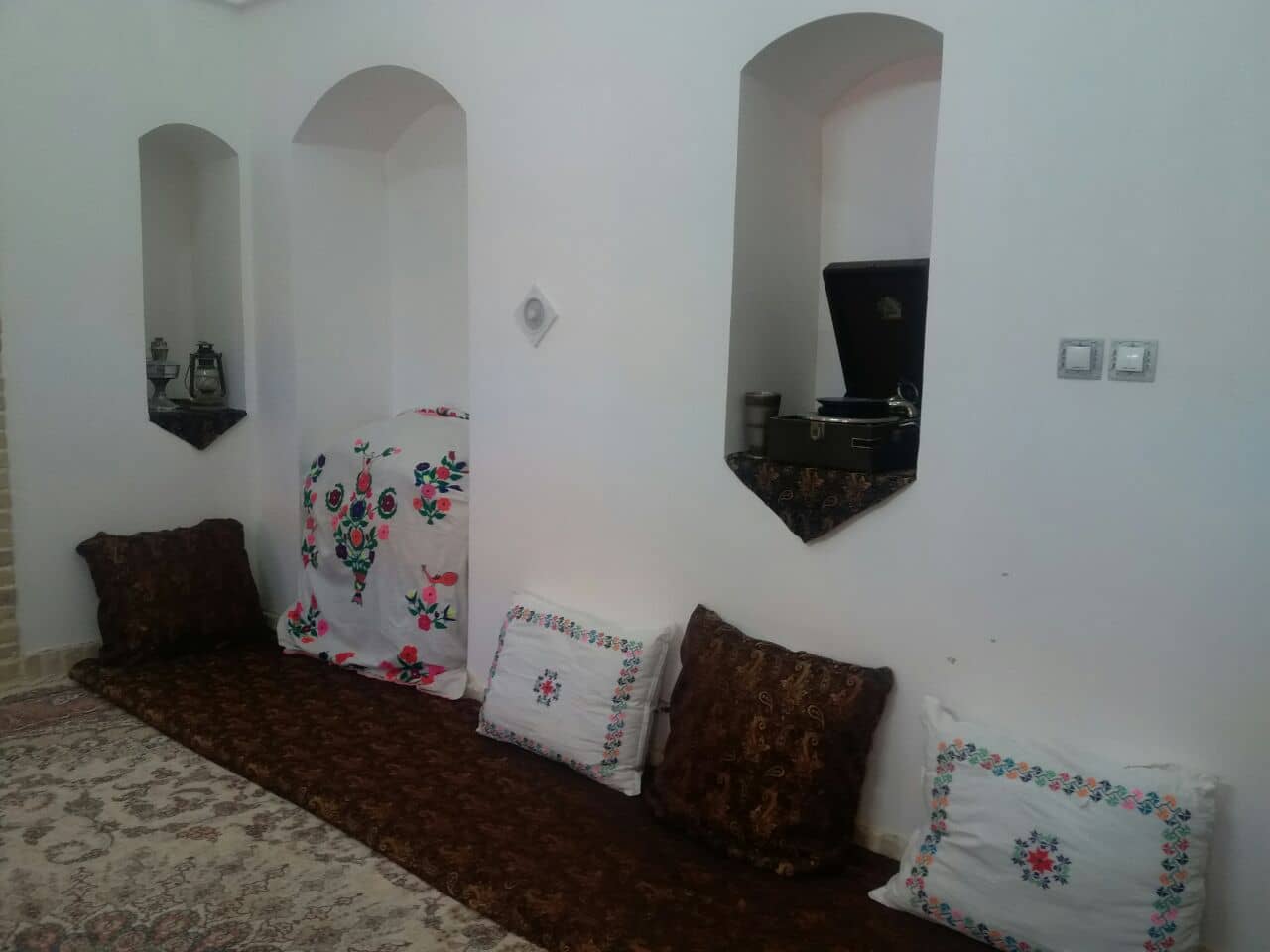 اجاره اقامتگاه بومگردی در خواف شیروان