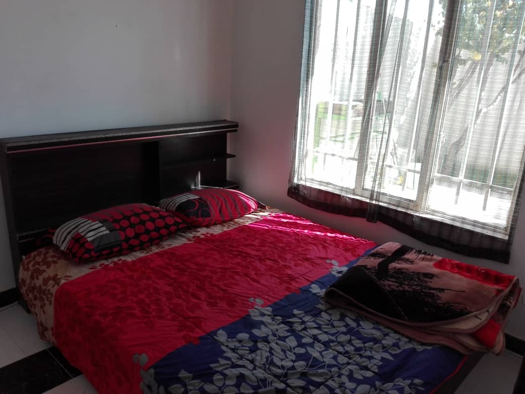 اجاره ویلا با استخر روباز در چهارباغ کرج