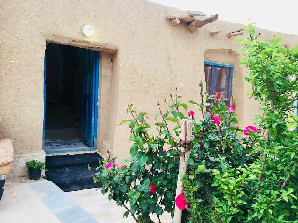 اجاره اقامتگاه بومگردی سنتی در آتشکده محلات