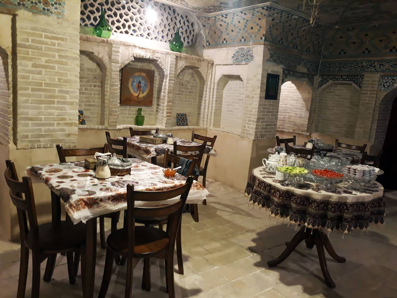 اجاره اتاق سنتی سه تخته ابن سینا اصفهان - 2