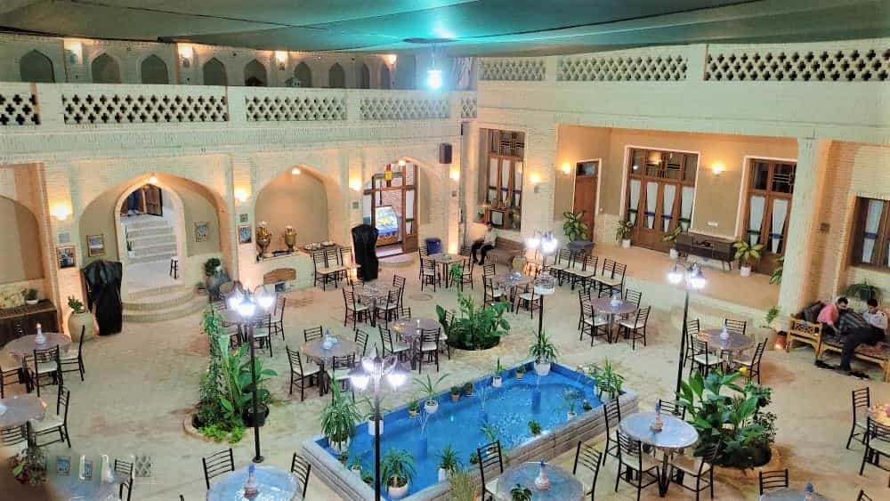 اجاره خانه سنتی در دکتر طبا نائین - 4تخته