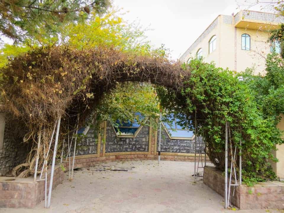 اجاره سوئیت آپارتمان در شهیدان ماهانی کرمان