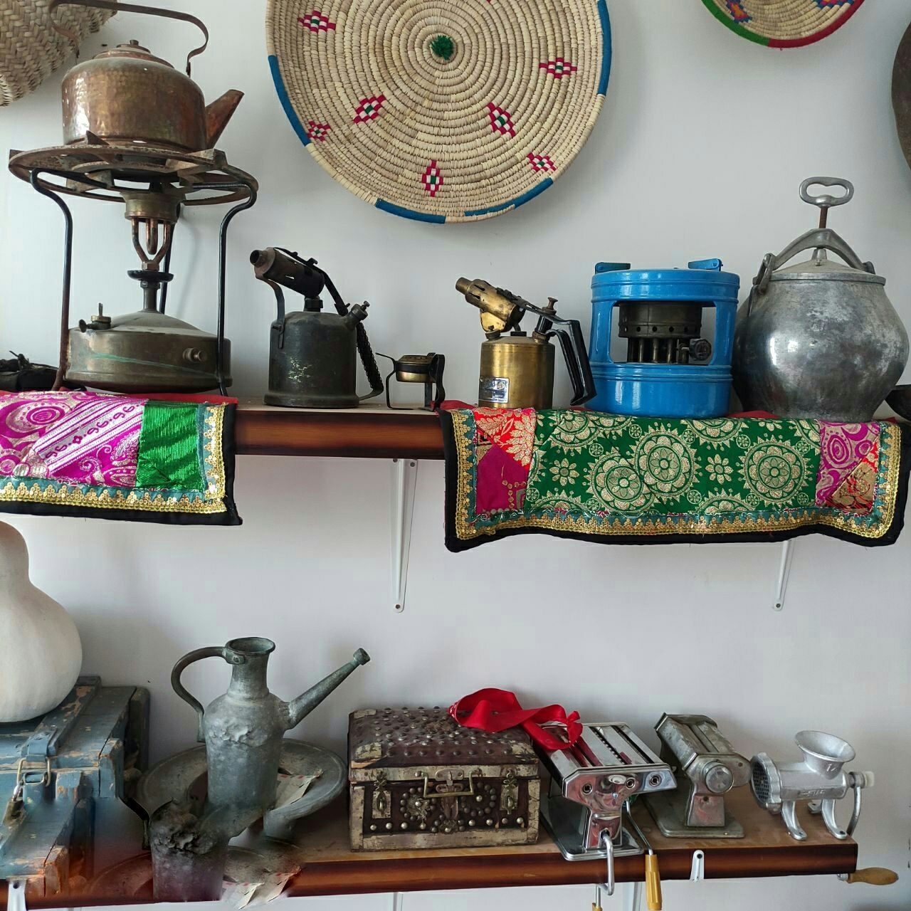 اجاره اتاق بومگردی در روستای طاقو جم - اتاق سمنگ