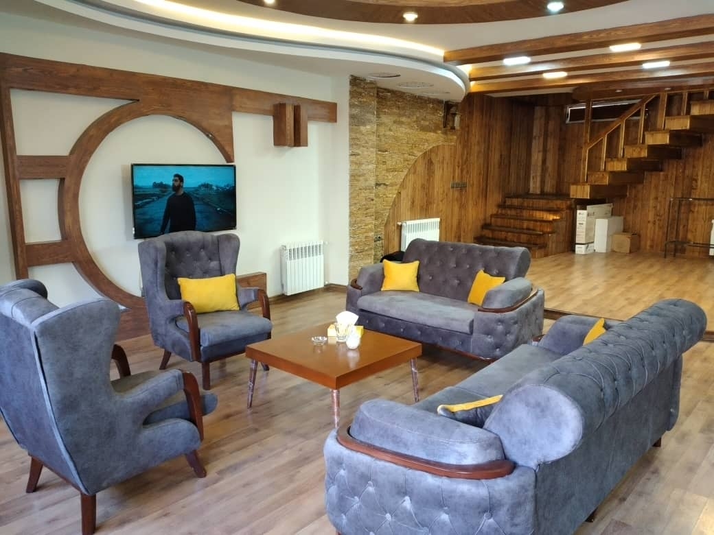 اجاره روزانه ویلا با استخر سرپوشیده میگون فشم