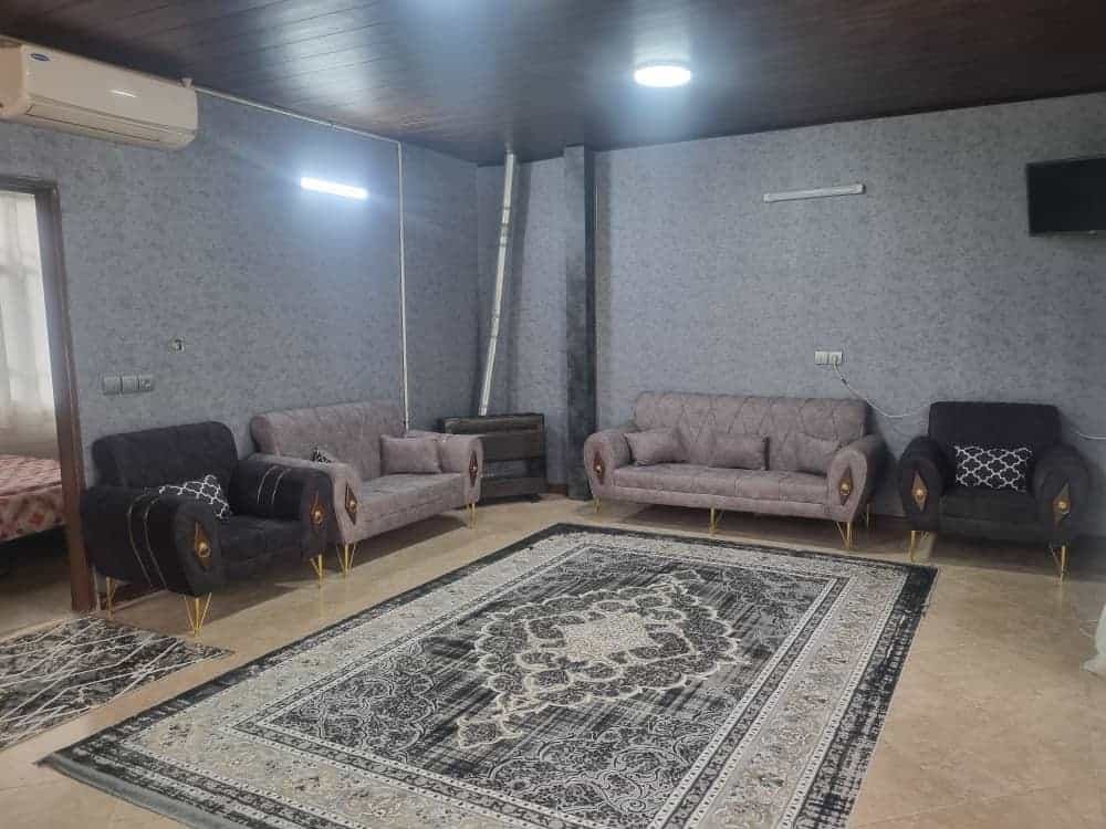 اجاره ویلا لب آب در اردال باغبهادران-دوخوابه 130 متری