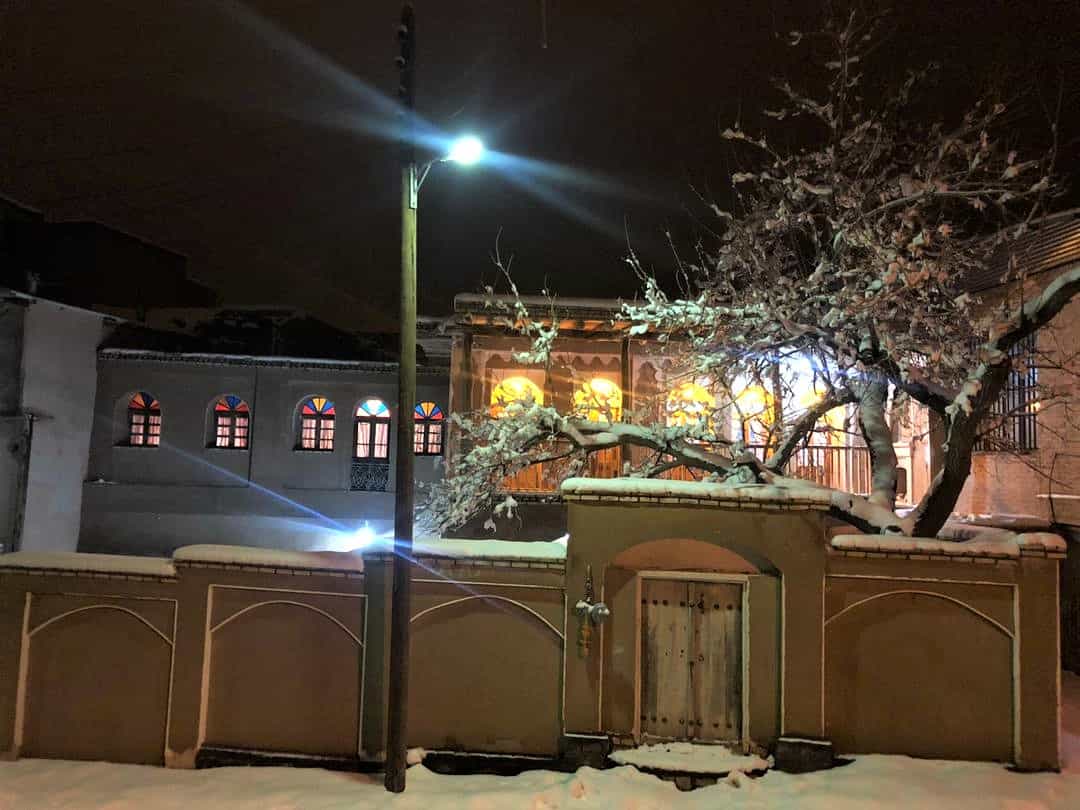 اجاره اتاق سنتی در طامه نطنز - عمورحمت