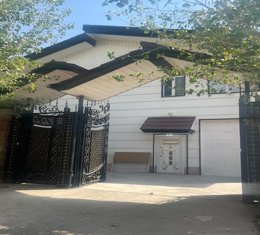 اجاره ویلا استخر سرپوشیده آبگرم در رودهن - دانیال