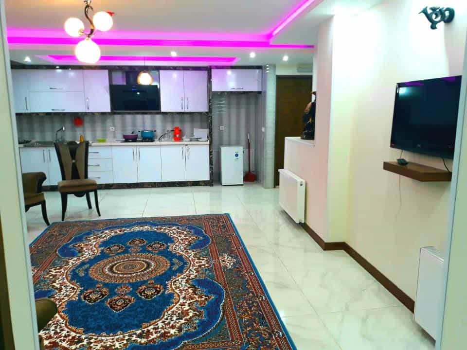 اجاره آپارتمان مبله دربست در میدان احمد آباد اصفهان