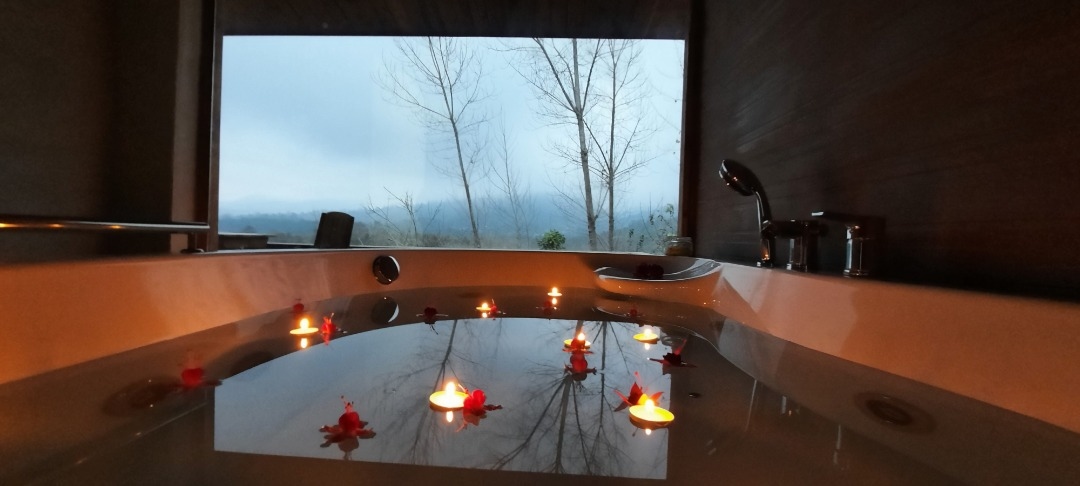 اجاره اقامتگاه بومگردی در روستای کلاچ پا تنکابن - ماهتیساvip