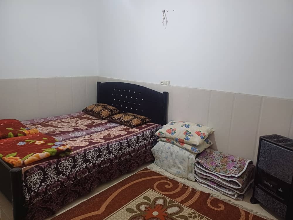 اجاره منزل ویلایی در کمال الملک کاشان - تکخواب