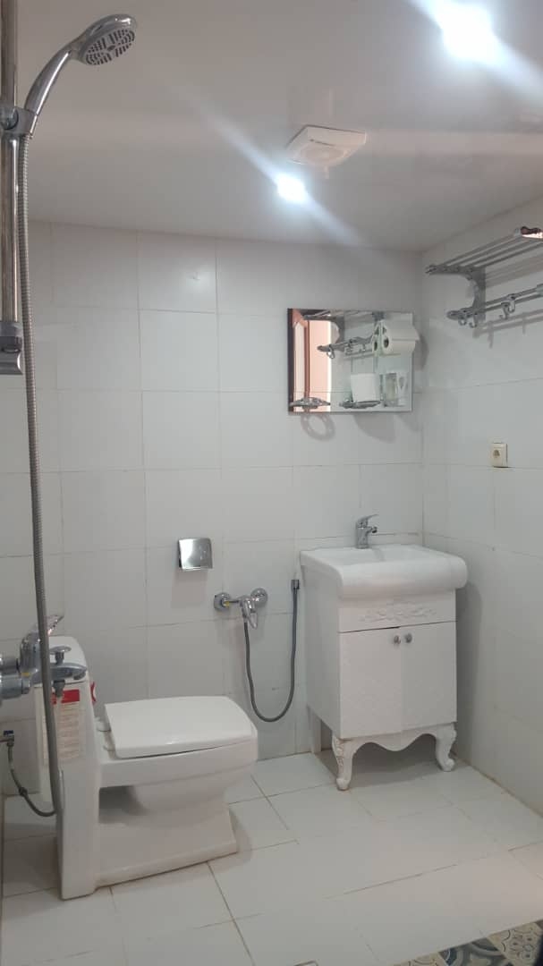 اجاره اتاق سنتی پنج تخته درگلسرخ یزد