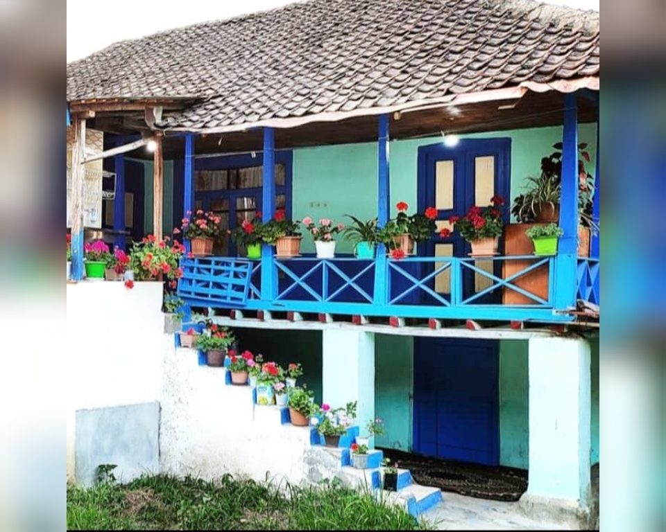 اجاره اقامتگاه بومگردی در حویق - گیلان