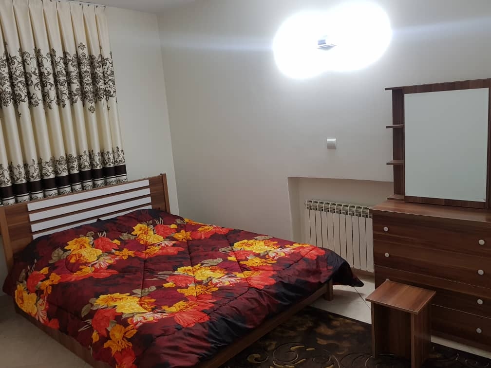 اجاره آپارتمان مبله یک خوابه صادقیه تهران - شمال غرب طبقه ی همکف