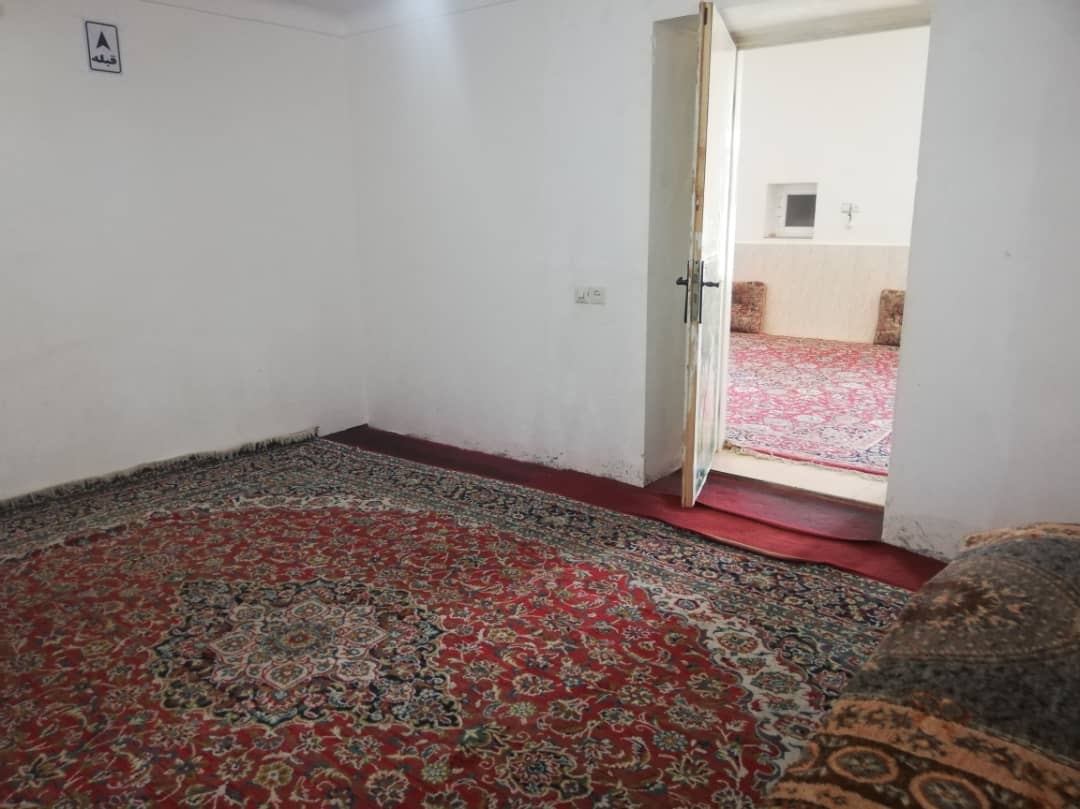 اجاره منزل ویلایی در طالقانی طبس  - دربست حیاط دار