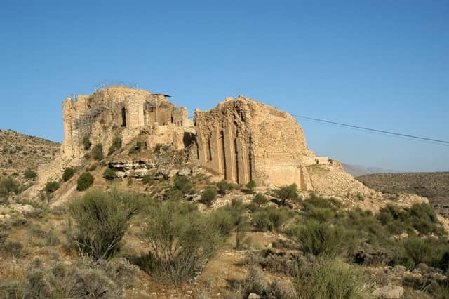 اجاره اتاق سنتی در فیروزآباد