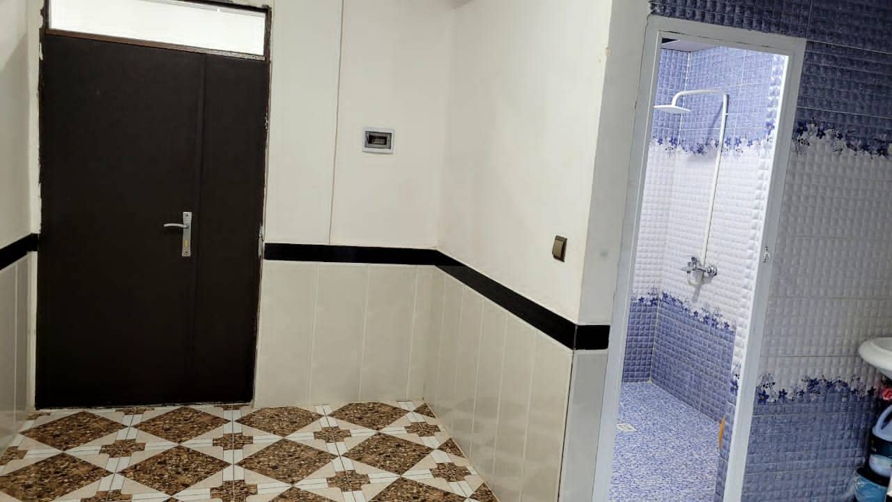 اجاره آپارتمان دو خوابه 100 متری در پیرشالیار اورامان تخت-طبقه اول