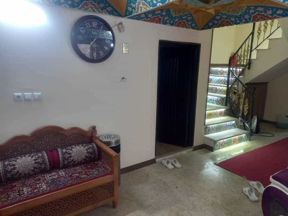 اجاره اتاق سنتی سه تخته در اصفهان